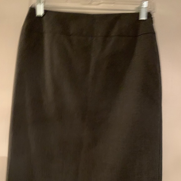Tahari Pencil Skirt - Picture 2 of 4